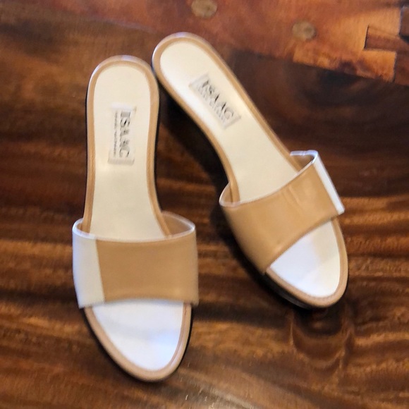 Classy Isaac Mizrahi Sandals Sz 8 NEW - Picture 2 of 7